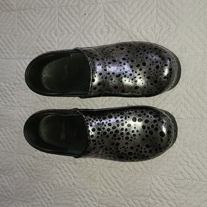 Ladies Dansko shoes